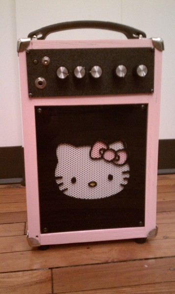 Hello Kitty guitar amplifier music