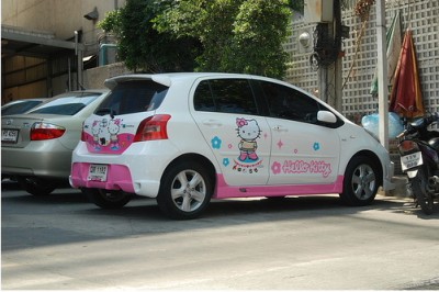 Hello Kitty Minivan