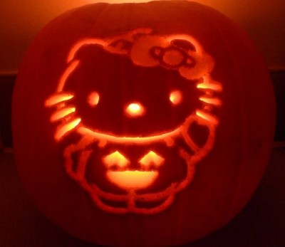 Hello Kitty pumpkin face