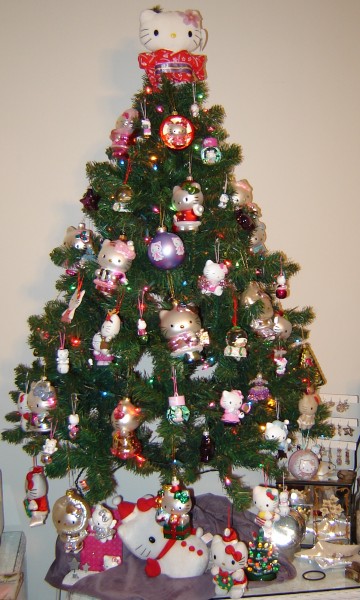 Hello Kitty Christmas tree with ornaments