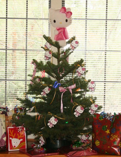 Hello Kitty mini Christmas tree
