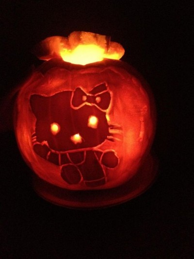 Hello Kitty Halloween jack o lantern carved pumpkin
