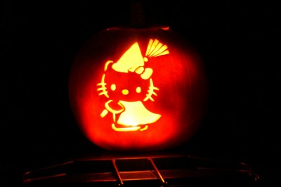 Hello Kitty witch Halloween pumpkin jack o latern