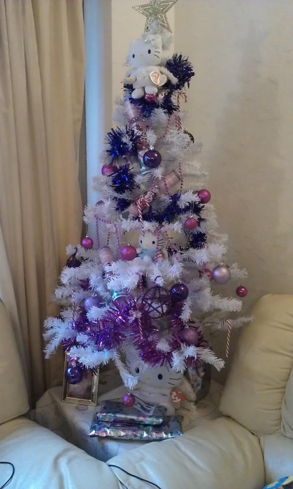 Hello Kitty Christmas tree purple