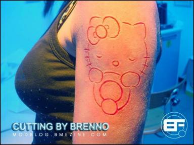 Hello Kitty scarification