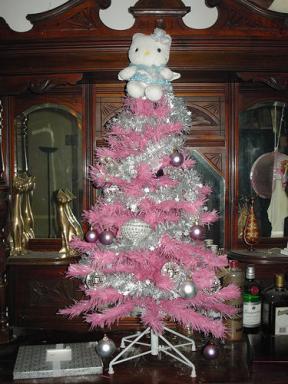 Hello Kitty Christmas Tree