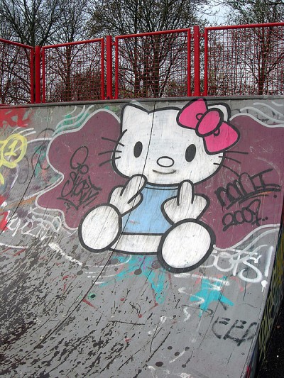 Download 4500 Gambar Hello Kitty Graffiti Paling Bagus Gratis