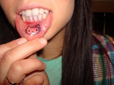 Hello Kitty lip tattoo