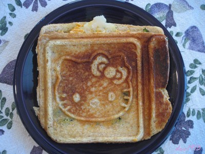 Hello Kitty fried egg lunch sandwich