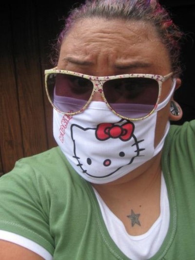 Hello Kitty H1N1 flu mask