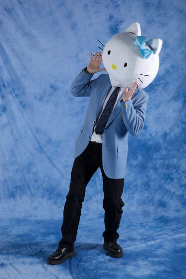Hello Kitty mascot head