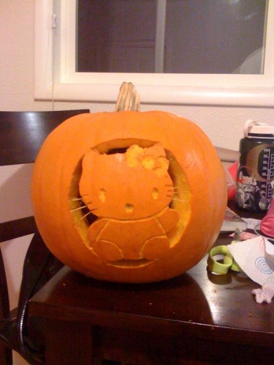 hello kitty pumpkin carving