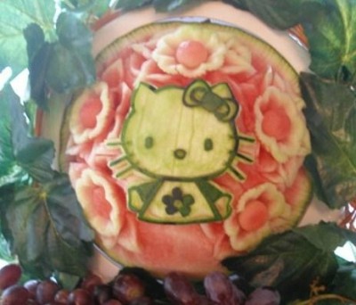 Hello Kitty water melon carving