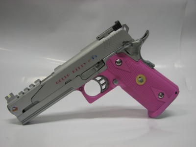 airsoft pink gun